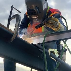 Meet your Posher, Christopher